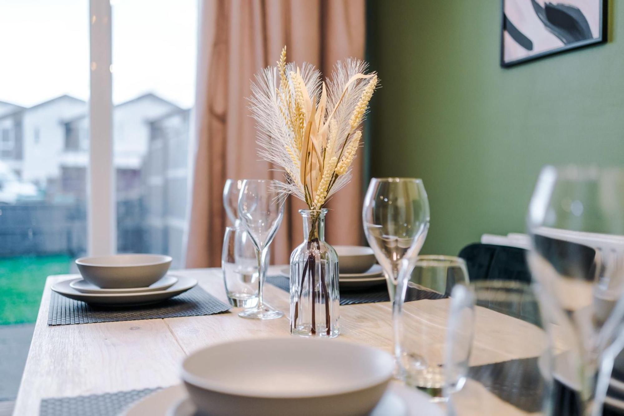 Rest&Recharge At A Spacious Townhouse By The Etihad Villa Manchester Exteriör bild